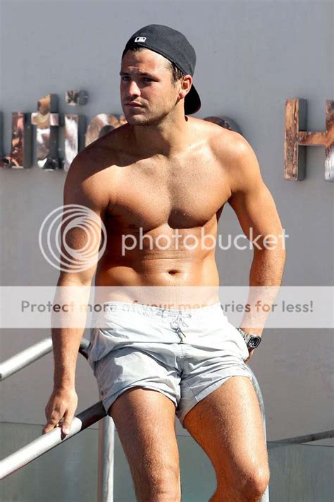 Male Celebrities The Only Way Is Essex Hunk Guys Shirtless Hot Pictures