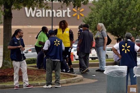 2 dead, 2 wounded in shooting at Walmart in Mississippi | Las Vegas 