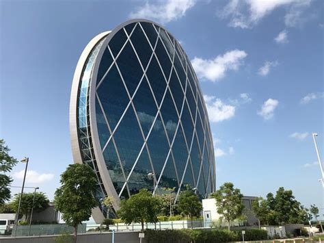 Aldar Hq Building Abu Dhabi Aggiornato 2021 Tutto Quello Che Cè