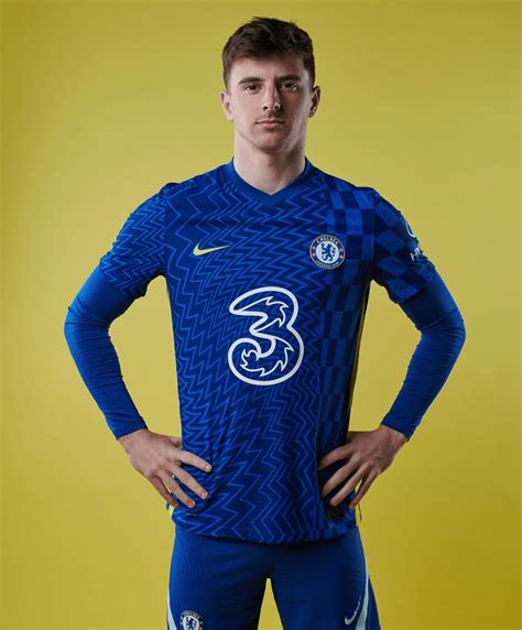 See Chelseas Official New 2021 22 Home Kit Unveiled Here Footballbests