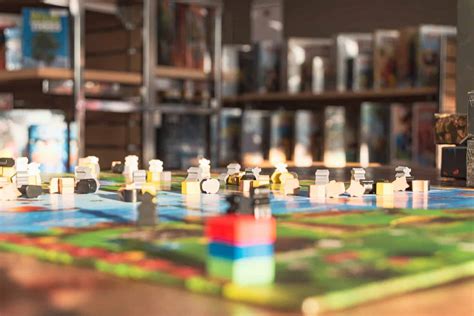 13 Best Board Games For Adults To Play During Quarantine Lifehack