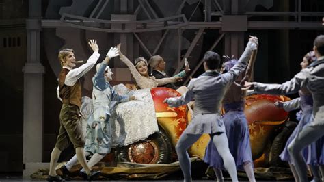 Le Ballet Cendrillon à Lopéra Bastille Un Vrai Broadway Show