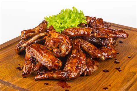 Where You Can Get The Best Hot Wings | Recipe Station