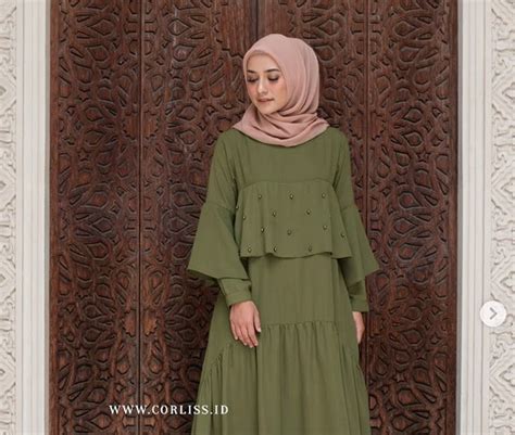 Related posts of model gamis untuk orang gemuk dan pendek. Model Baju Gamis Yg Cocok Untuk Orang Pendek - Tips Mencocokan