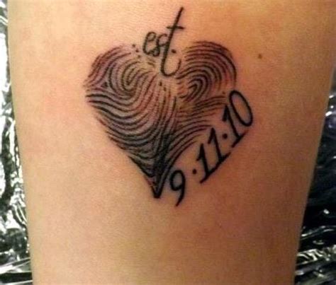 25 tattoos for moms who want to embrace the ink fingerprint tattoos thumbprint tattoo