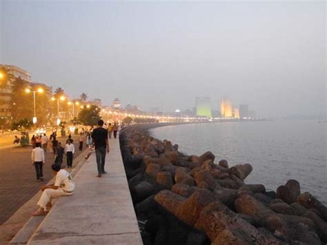 Marine Drive Mumbai India Tourist Information