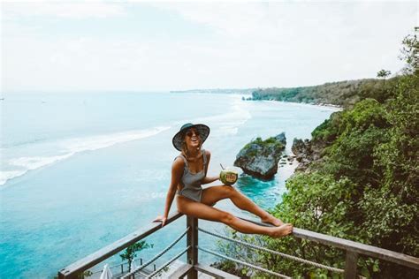 The Ultimate Travel Guide To Uluwatu Jetsetchristina Bali Instagrammable Places Ultimate