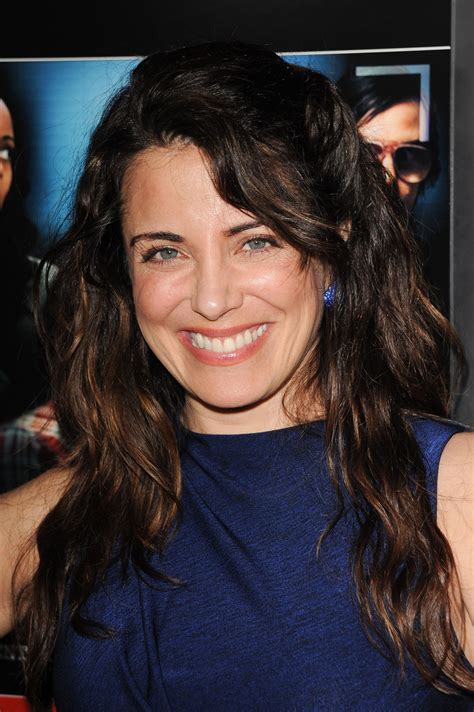 Girlfriends Guide To Divorce Alanna Ubach Joins The Cast Tvhackr