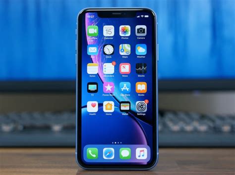 Watch the complete video of apple iphone xr mobile review. T-Mobile offering free iPhone XR with new line and trade ...