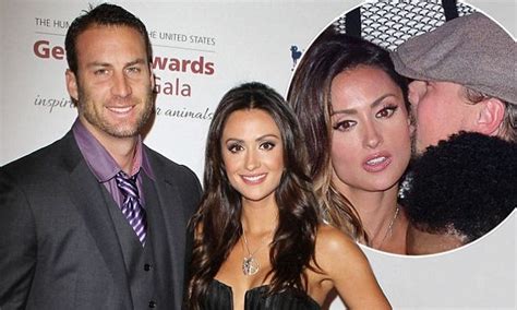 Leonardo Dicaprio Model Katie Cleary To Inherit Nothing From Husband