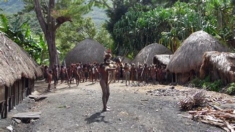 Exploreing Baliem Valley West Papua Adventure Indonesia