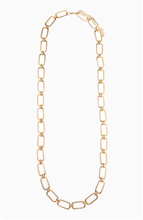 Maybe you would like to learn more about one of these? Rectangle Chain Link Necklace in Gold | DAILYLOOK