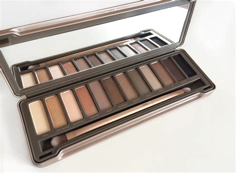 Urban Decay Naked Palette Review