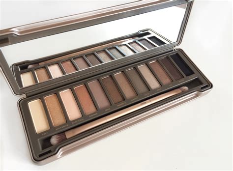 Urban Decay Naked Palette REVIEW