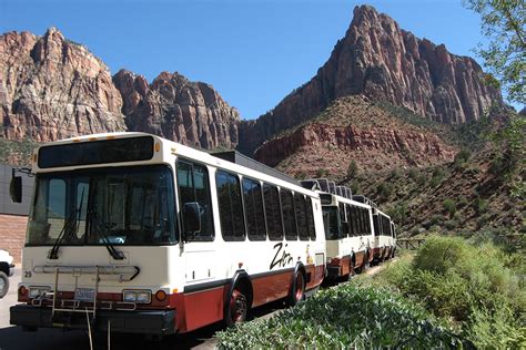 Zion Shuttle How To Plan A Stress Free Trip The Parks Expert
