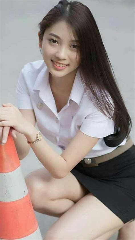 thai university girl สาวมหาลัย สาวสวย แฟชั่นผู้หญิง