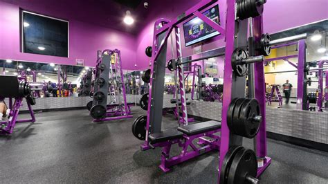 Does Planet Fitness Have Free Weights 2019 - FitnessRetro
