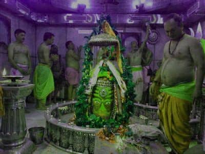 Click or touch on the image to see in full high resolution. Update with new pic live mahakaleshwar jyotirlinga darshan ...