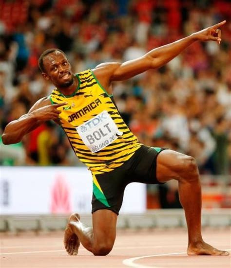 Usain bolt's height is 6ft 4.7. Usain Bolt Height, Age, Girlfriend, Wife, Children, Family, Biography & More » StarsUnfolded