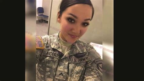 Female Military Pictures Used By Scammers Youtube