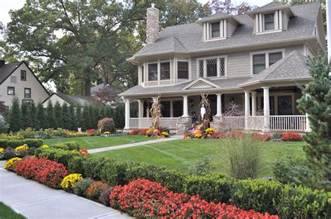 Fall Front Yard Garden Design Services In Bergen County Nj