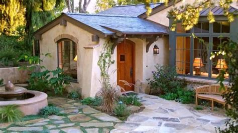 Maybe it is because of the style's relaxed vibe. 12 best Shed images on Pinterest | Cottage, Spanish ...
