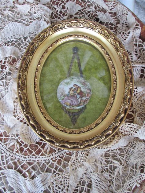 Antique Oval Picture Frames With Bubble Glass Adinaporter