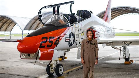 Us Navy S 1st Black Female Tactical Aircraft Pilot Madeline Swegle To Receive Wings 6abc
