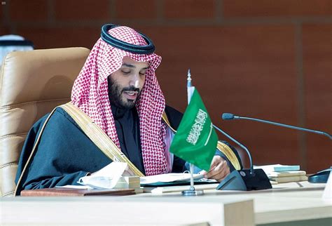 أما عن دورها في التجارة الإلكترونية فهي تسمح للأشخاص بالعمل سوياً والتواصل مع الخبراء ومعرفة المنتجات الموصّى بها من. الأمير محمد بن سلمان يترأس القمة الخليجية في العلا ...