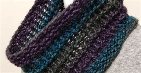 Free loom knit cowl pattern for an urban fair isle cowl. Jovial Knits: Loom Knit Cowl: Ridgeway Cowl