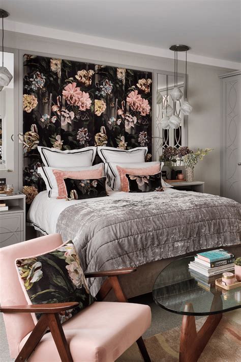 Pink And Grey Bedroom