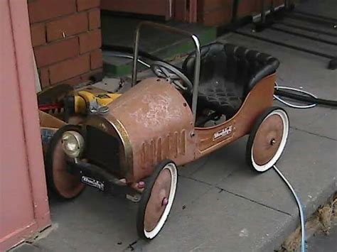 Antique Pedal Car Instappraisal