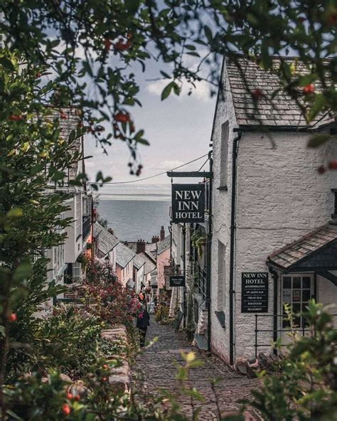 Clovelly Village Devon 🇬🇧 This Devon Seaside Village With Its Magical