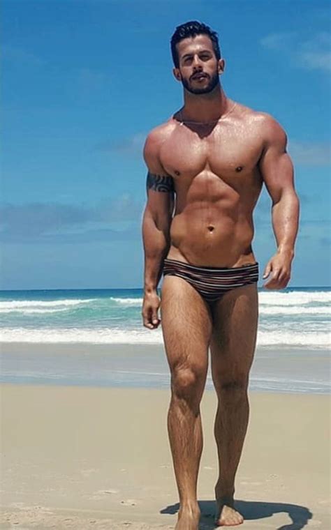 Pin By Daniel Williams On Hot Beach Guys Shirtless Men Muscle Men