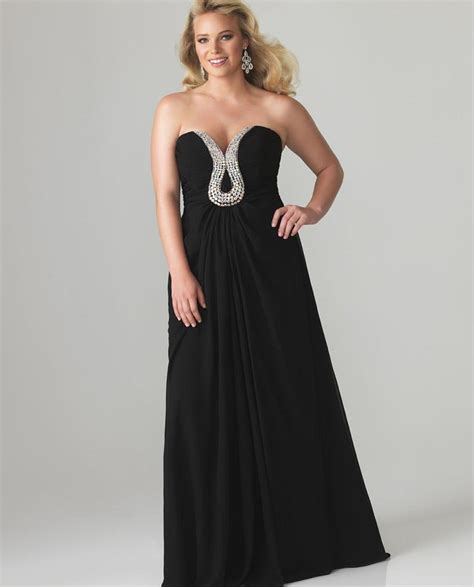 I wore this as my wedding dress and it was flawless! Dillards formal dresses plus size - PlusLook.eu Collection