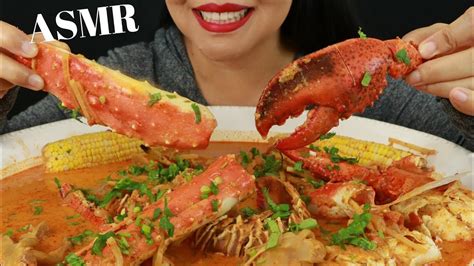 How long do you cook crab legs in the oven? SEAFOOD BOIL, KING CRAB LEGS, LOBSTER TAIL AND CLAWS IN ...