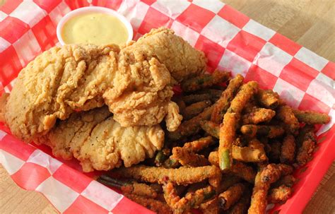 Pin on restaurants to try
