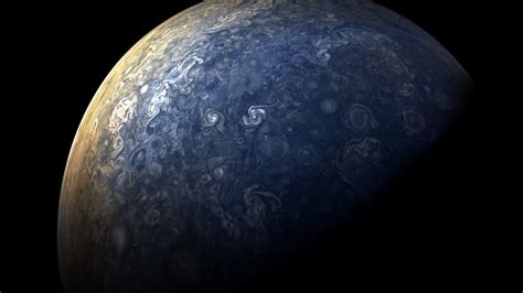 The Amazing New Photos Of Jupiter Taken By Nasas 1