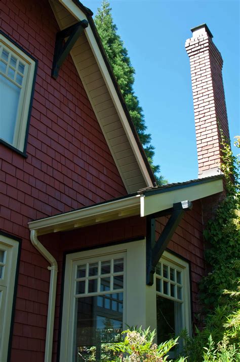 While we are all comfortable buying the occasional mint napkin or blush throw pillow, there is still a lot of anxiety about choosing the right pastel paint color (if any). Exterior Color Schemes for Tropical Houses - MidCityEast