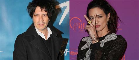 Dominique nicolas quitte l'équipe à son tour en 1994. EXCLU - Indo­chine : Nicola Sirkis et Asia Argento, une ...