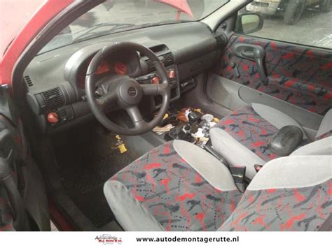 Opel Corsa B I Swing Joy Sport Gls Pave Rouge