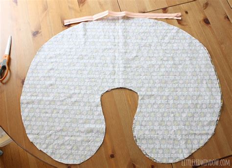 Make your own diy boppy cover pattern in just a few steps! DIY Boppy Nursing Pillow Cover - Little Red Window