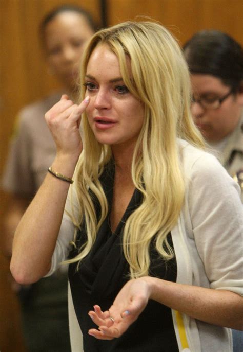Lindsay Lohans Second Failed Drug Test Amphetamines Huffpost