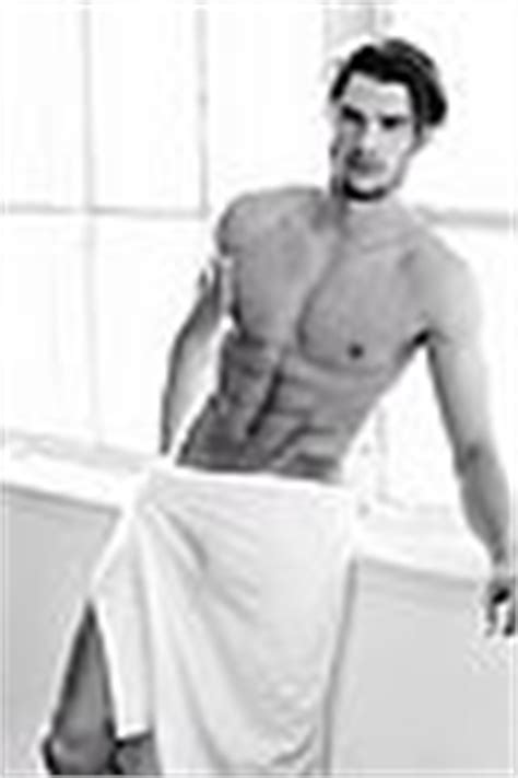 Gigi Hadid Cody Simpson Go Nude For Testino S Towel Series Photo Cody Simpson