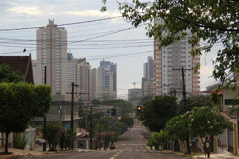 Sol e aumento de nuvens de manhã. Depois de chuva forte, quarta-feira amanhece com tempo ...