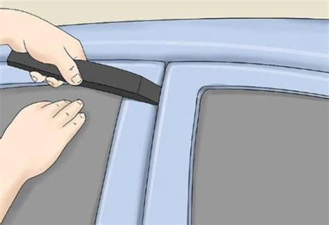 How to unlock my car door without a key. 4 ways to unlock your car without key in an emergency