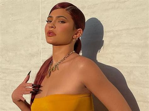 Kylie Jenner Heats Up Instagram In A Tube Top Mini Dress Celebrity Insider