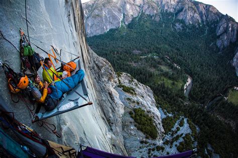 Extreme Rock Climbing Tent