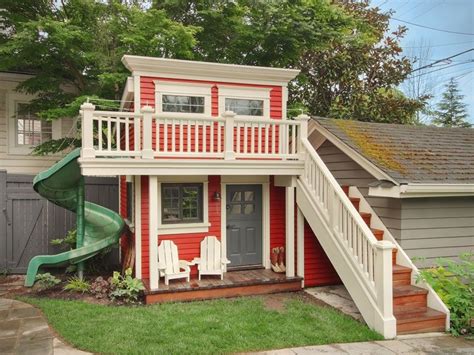 Jun 09, 2021 · the two had been working together on the show when the pandemic shut down their plans, which would have included productions at the playhouse and at the martha's vineyard film festival. Playhouse - more room than some tiny houses. | Play houses ...