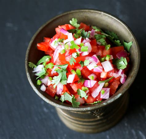 The Hungry Hounds— Quick Mexican Tomato Salsa